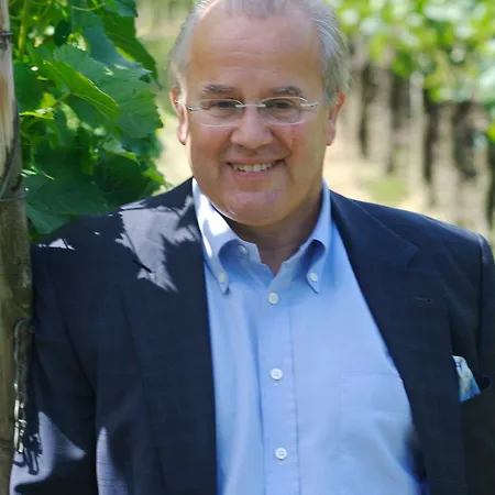 Schwarzer Adler